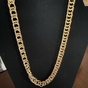 ✨ Classic Gold Layering Chain - Double Link Design